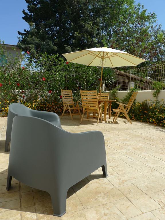 Marina Di Modica Suite Buitenkant foto